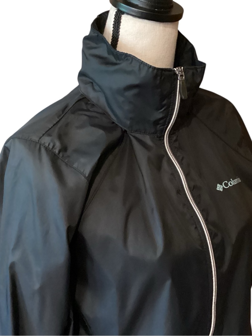 Columbia Women’s Switchback III Jacket Black Medium 1771961 Packable - Picture 4 of 15